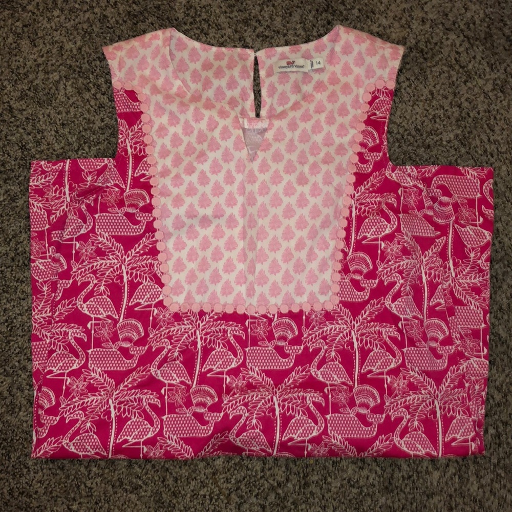 Vineyard Vines girls pink dress